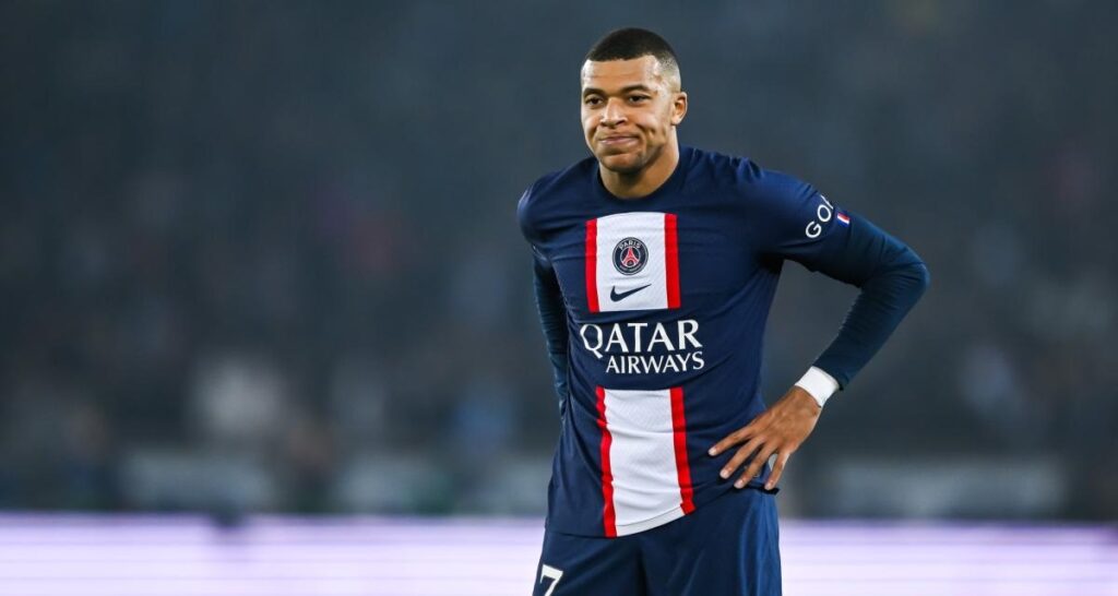 «Il fait peur à tout le monde», quand le PSG fait un énorme aveu sur Mbappé