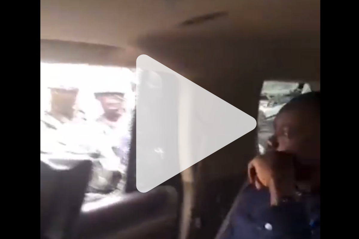 Sénégal Ousmane Sonko voiture policiers