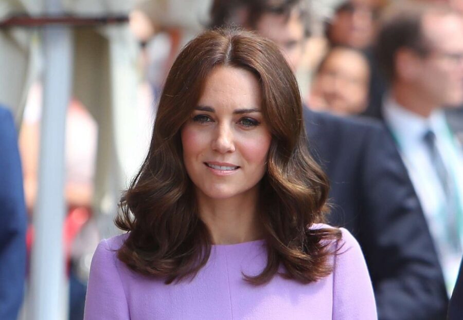 Kate Middleton dans ses nouvelles fonctions : la princesse fait fondre la toile lors de sa grande première