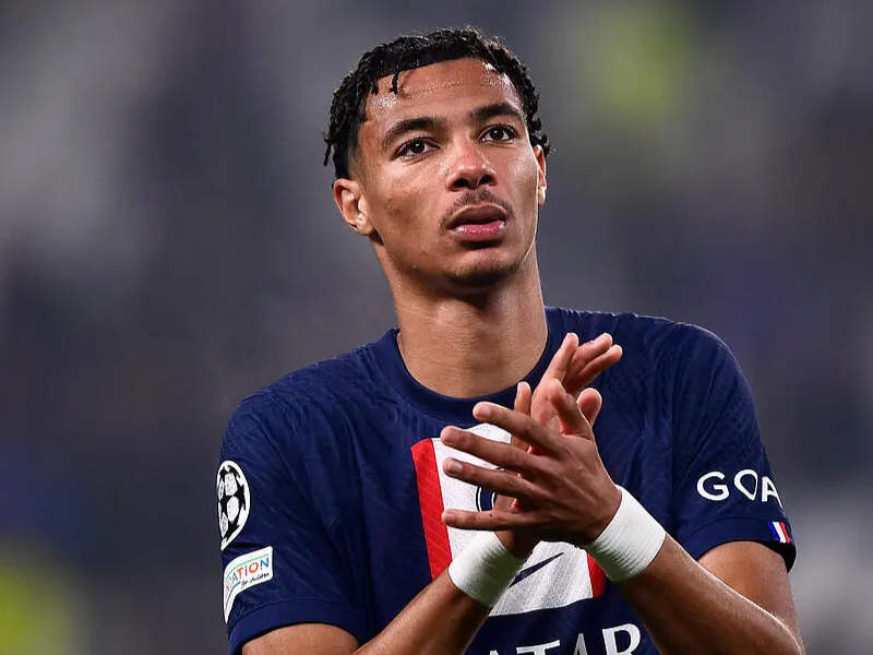 Bayern PSG Hugo Ekitike