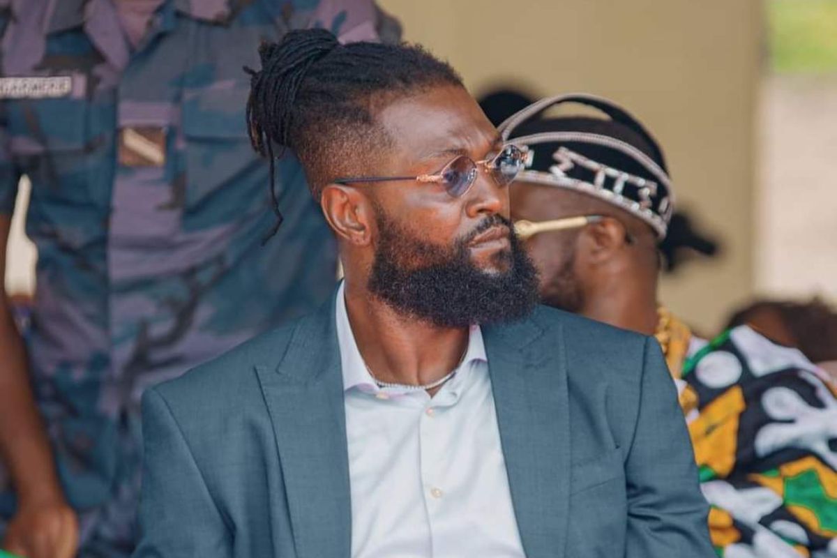 Adebayor : « Si le Togo ne se qualifie pas pour la CAN, vous allez reconnaître le Sheyi que vous avez connu »; à quoi s’attendre ?