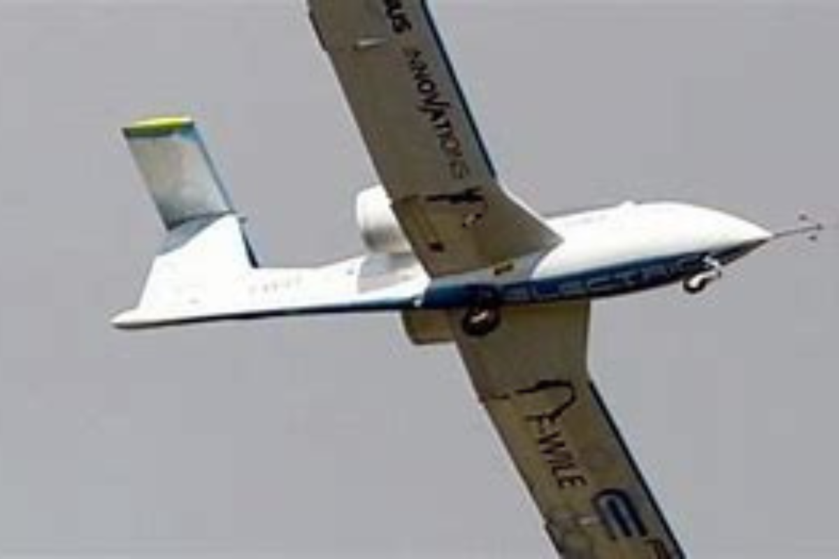 Avion écrasé maison