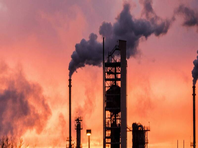 Pétrole en Afrique : grâce aux Émirats arabes unis, ce pays va construire sa première raffinerie