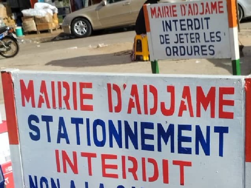 Côte d’Ivoire : L’affiche erronée d’une mairie invite les citoyens à faire le pire (photo)