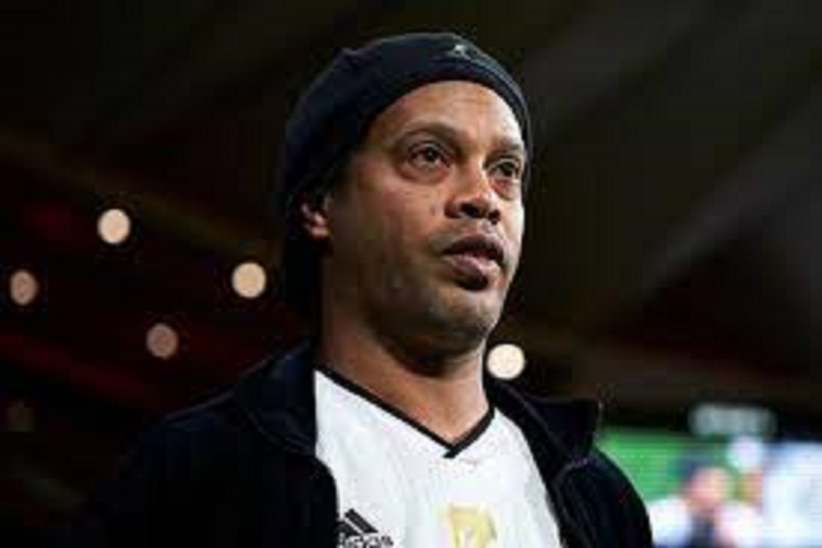 Ronaldinho remonté