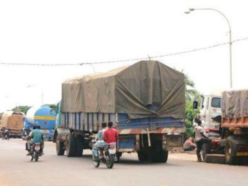 La Côte d'Ivoire saisit des marchandises à destination du Burkina Faso  Bénin : voici les principaux fournisseurs de marchandises du pays ; ce pays de l’AES dans le lot