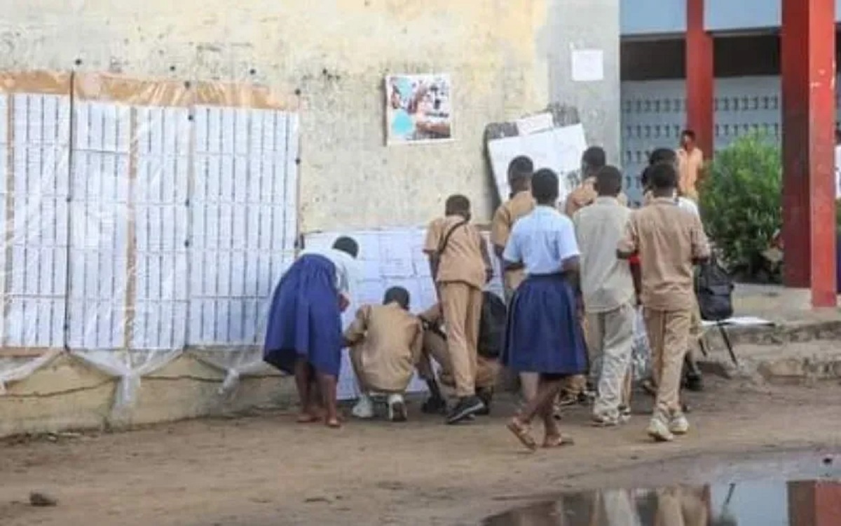 BEPC 2024 Côte d'Ivoire Côte d'Ivoire / Affectation en 6ᵉ et orientation en 2nde 2025 : le gouvernement demande d’avoir un téléphone avec...