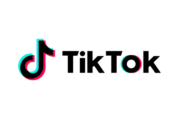 TikTok : le réseau social dans de beaux draps ; l’UE ouvre …