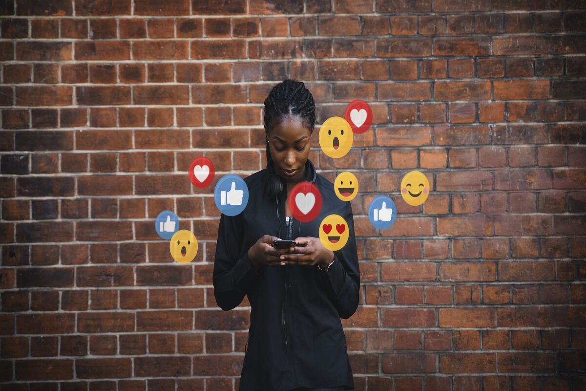 L’usage des réseaux sociaux nuit à la santé mentale des adolescents, en particulier celle des filles, estime l’agence française de sécurité sanitaire Côte d’Ivoire : mauvaise nouvelle pour les cyberactivistes, influenceurs et tiktokeurs