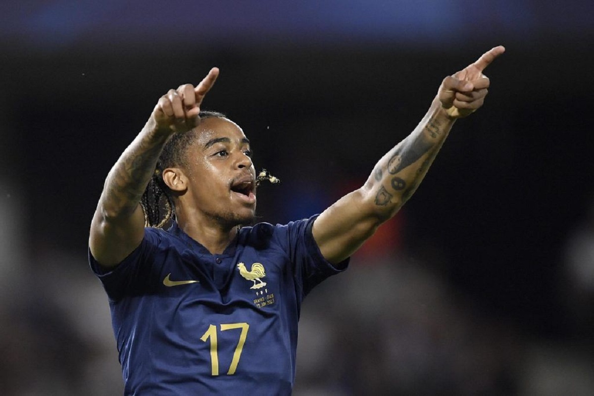 Bradley Barcola va quitter le PSG : Fabrizio Romano dévoile sa nouvelle destination