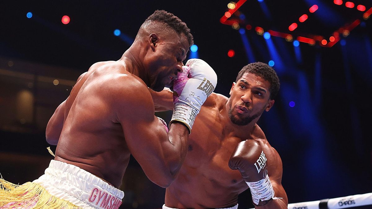 Francis Ngannou Antony Joshua