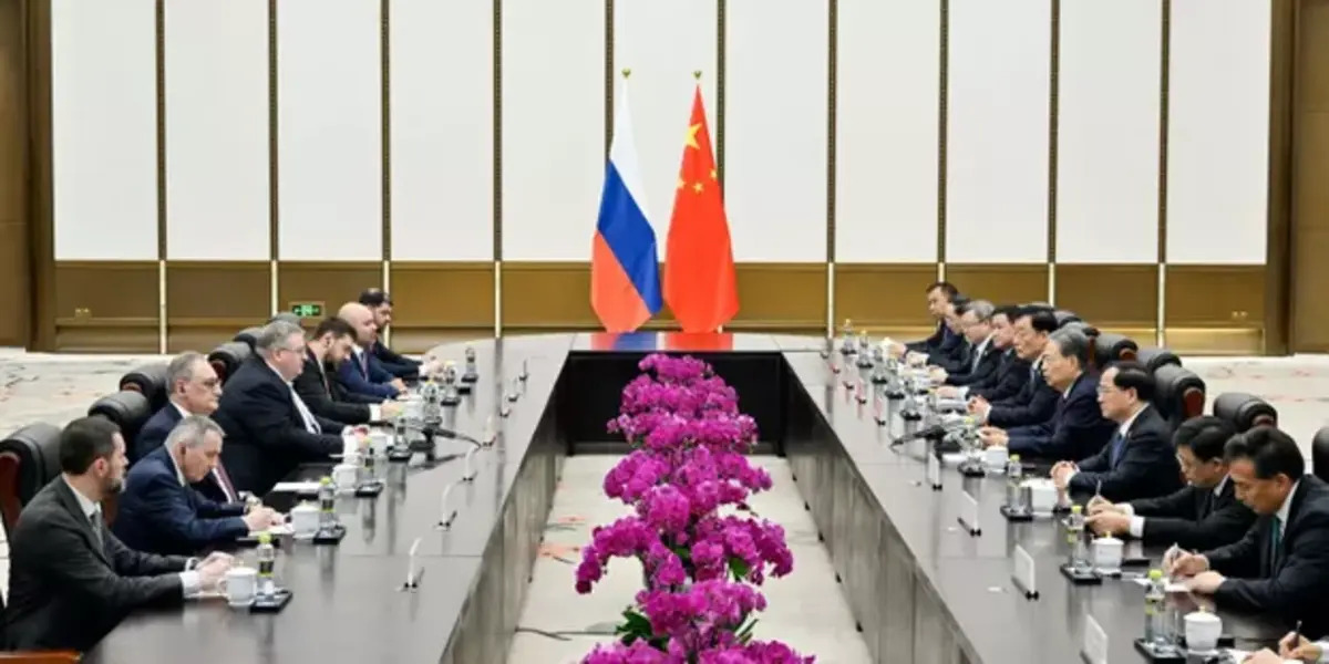 Sous pressions américaines, l’Inde et la Russie resserrent les rangs