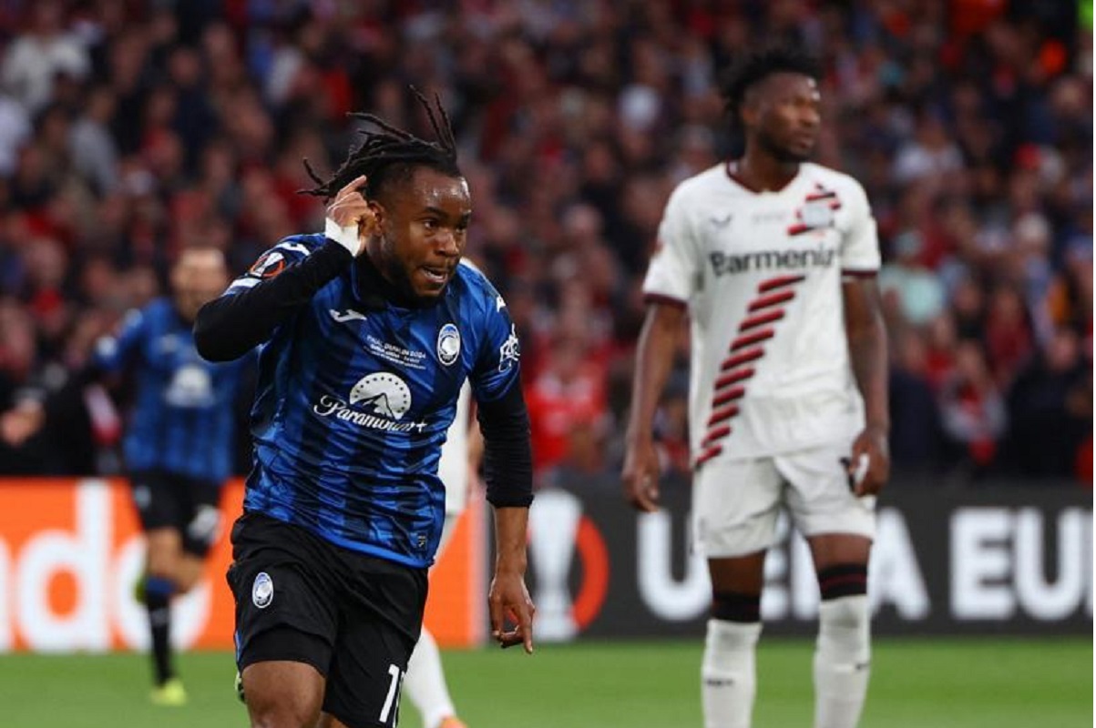 Ademola Lookman entraîneur