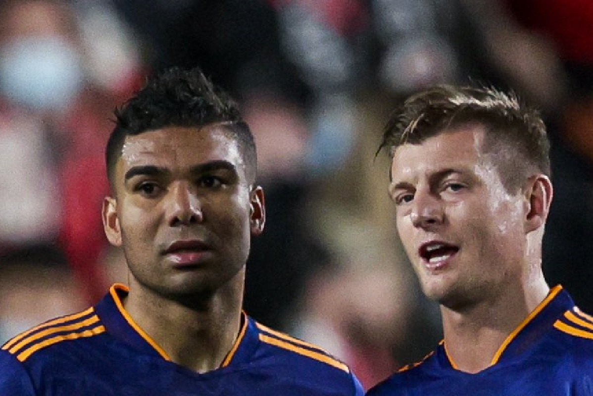 Casemiro : « Quand j’ai décidé de quitter le Real Madrid, Kroos m’a écrit à 4h du matin pour me demander si … »
