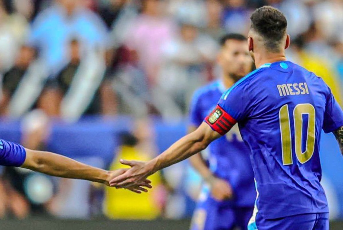 En Argentine, Messi trouve son successeur : « Il est à la fois le présent et le futur »