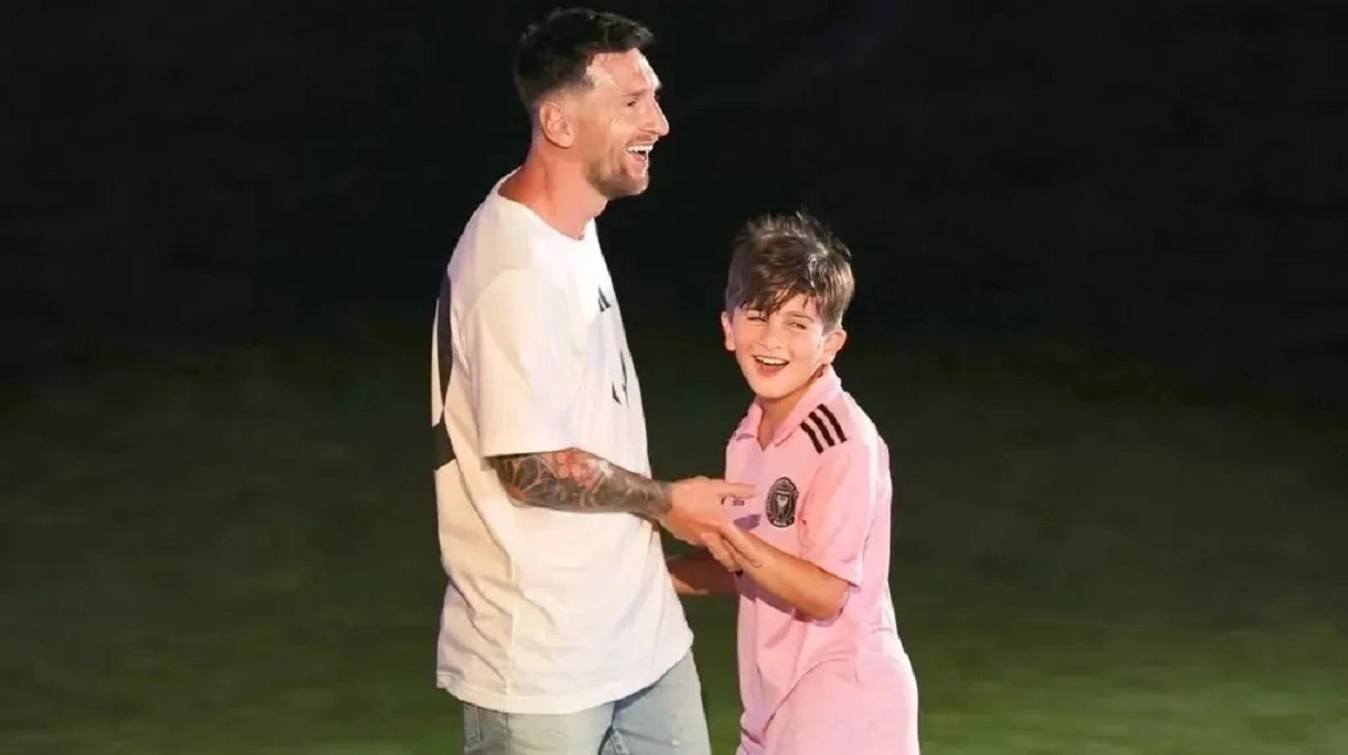 Lionel Messi Thiago