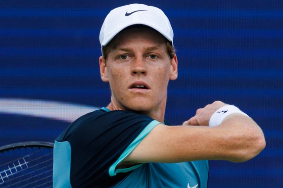 Tennis : Jannik Sinner bat Djokovic et se qualifie pour sa première finale à Wimbledon