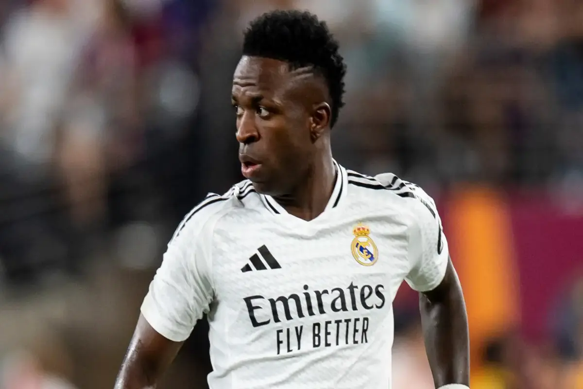 Vinicius Junior pourrait quitter le Real Madrid pour rejoindre Cristiano Ronaldo en...
