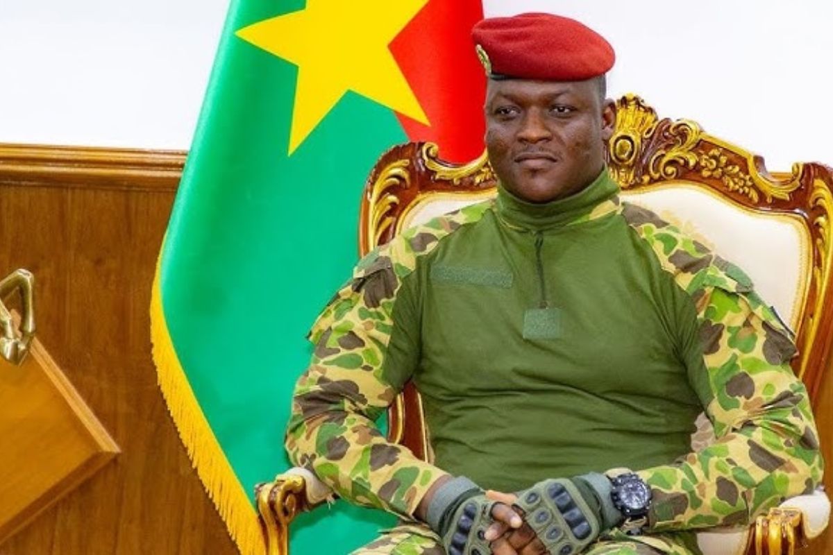 ‎Burkina Faso : rencontre entre Ibrahim Traoré et l'ex président de la République du...