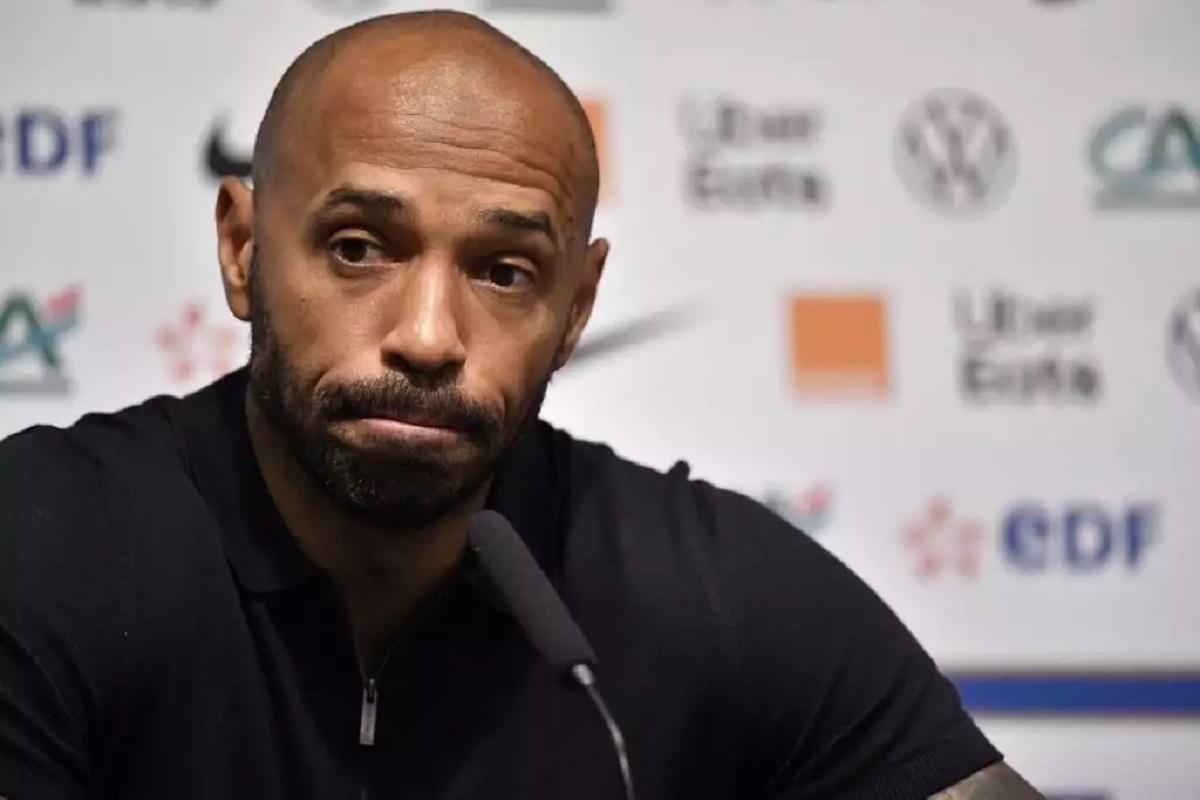 Thierry Henry arbitres