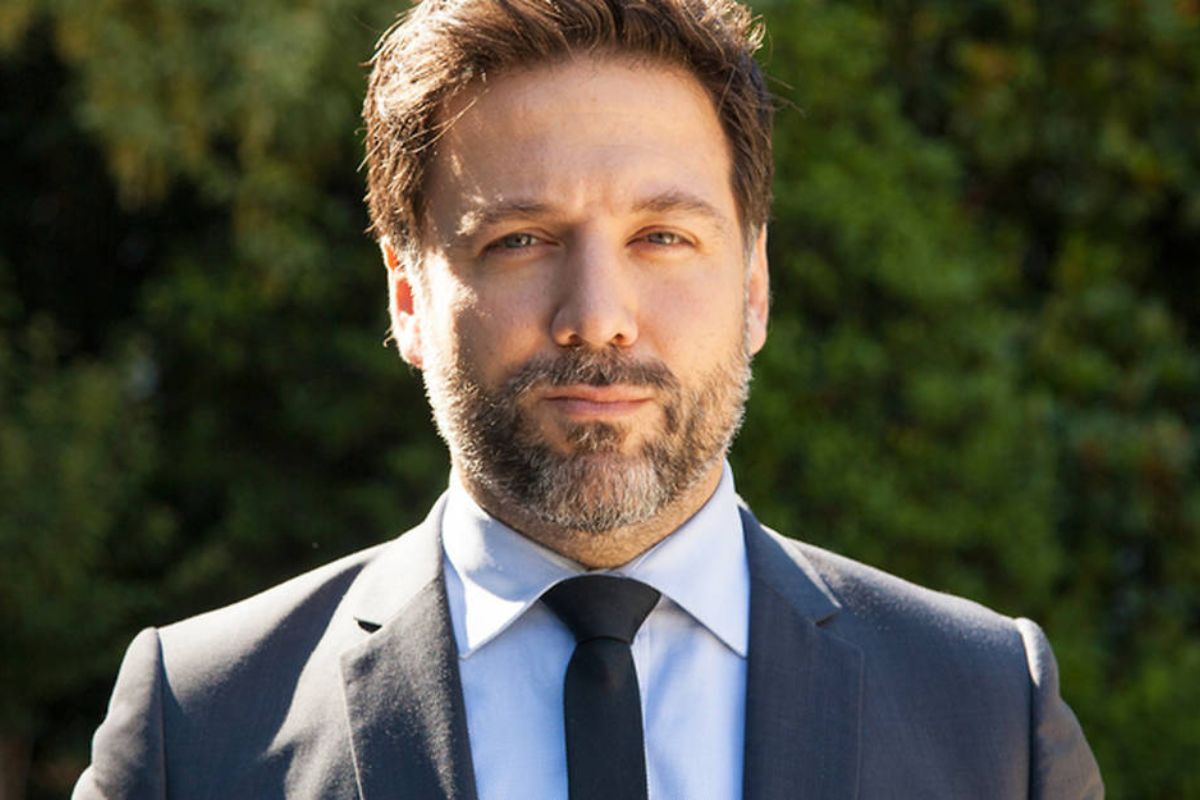 Trafic d’influence autour du PSG : l’ancien vice-président macroniste de l’Assemblée Hugues Renson mis en examen