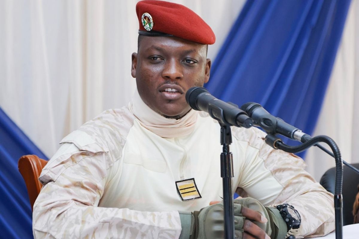 Burkina Faso : après une visite de 72 heures en Russie, Ibrahim Traoré a quitté Moscou pour...