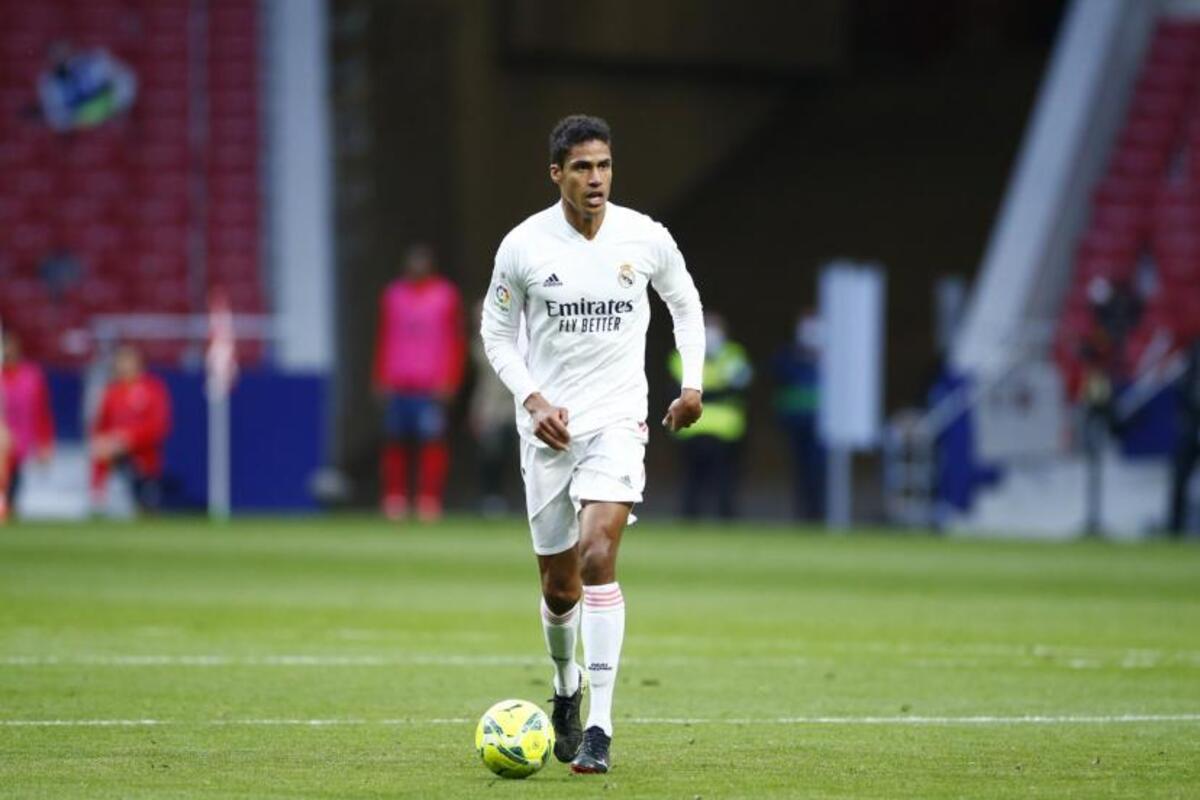 Raphaël Varane élève le Real Madrid et envoie un message aux autres clubs