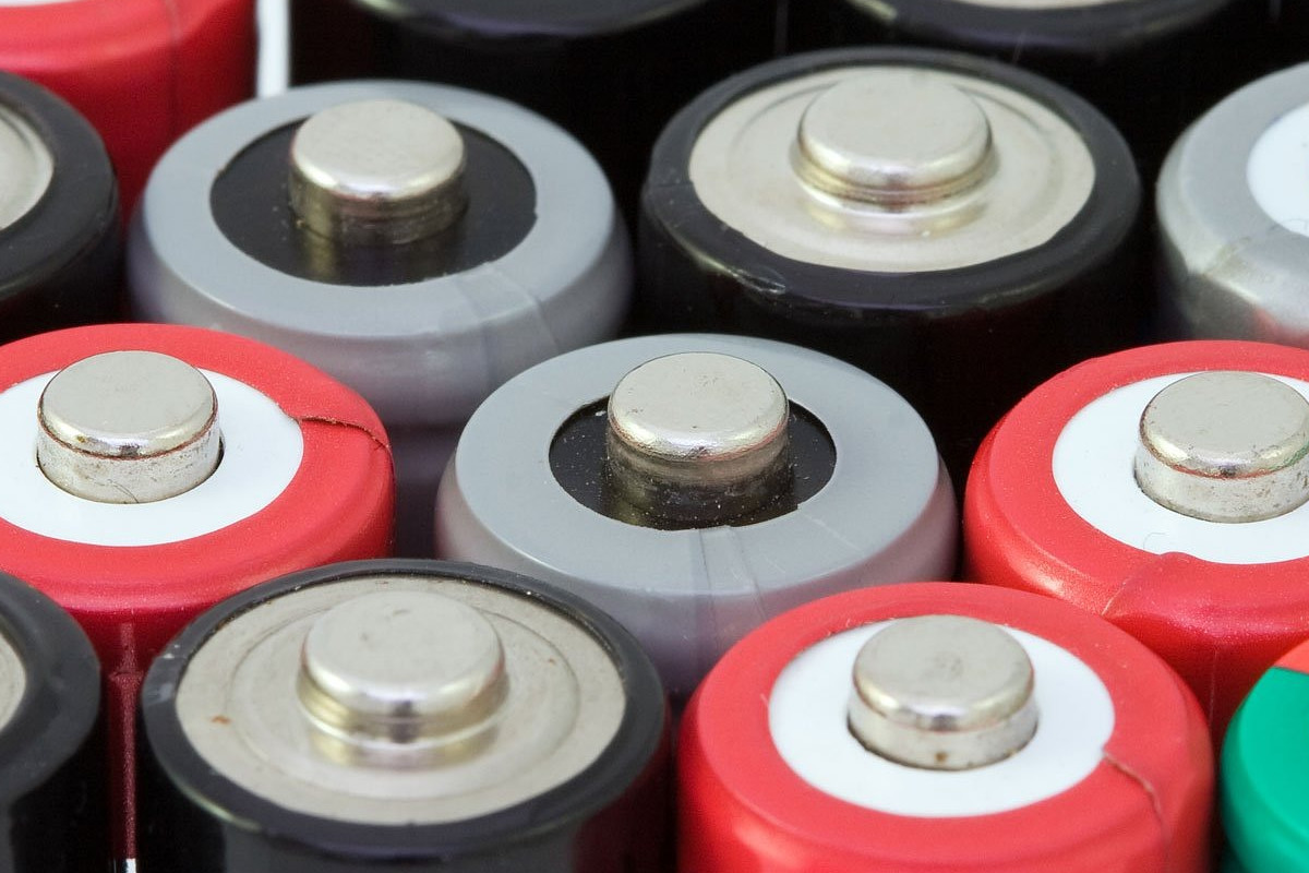Historique, ce pays du Nord s’apprête à fabriquer des batteries au lithium sur place