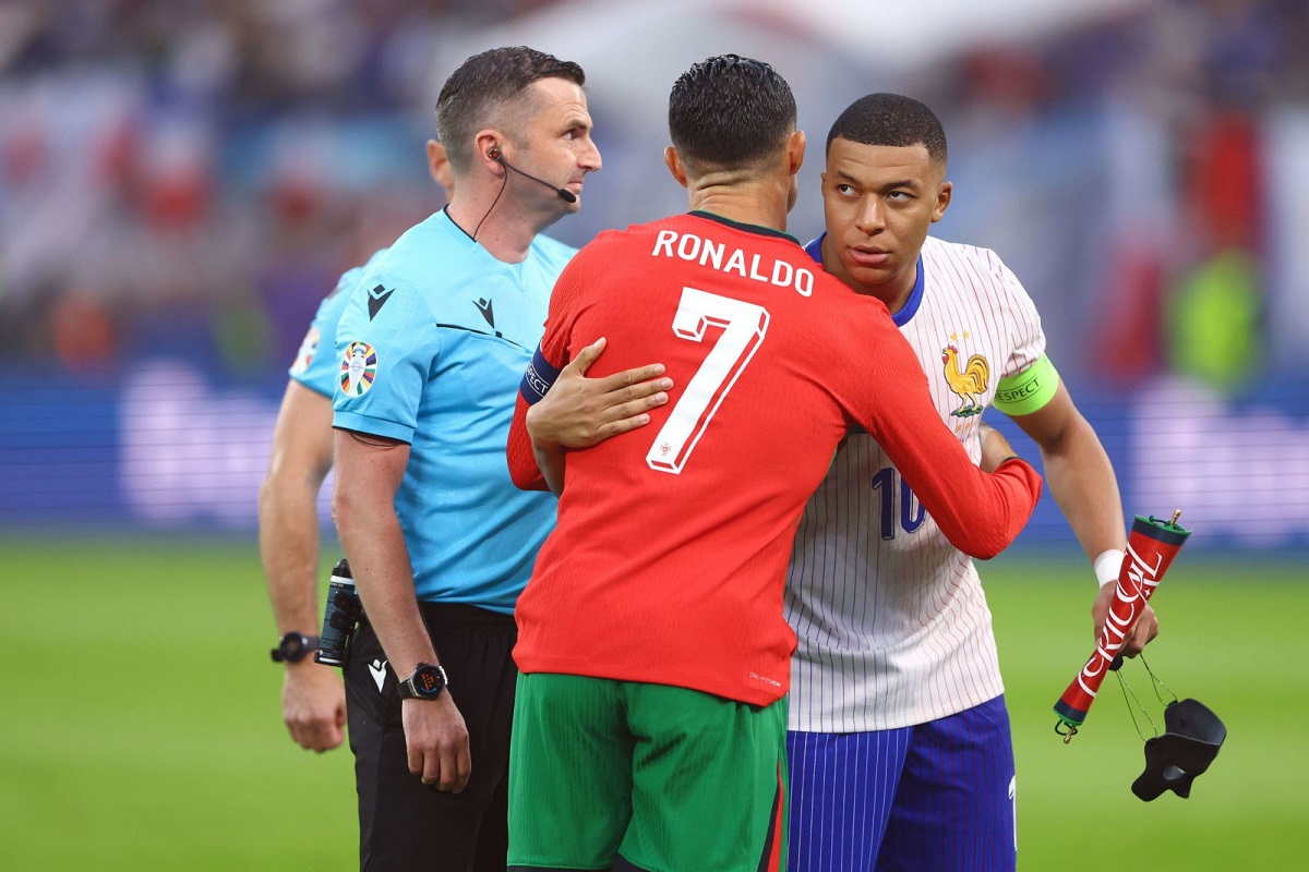 Les fans donnent raison à Cristiano Ronaldo au sujet de Kylian Mbappé