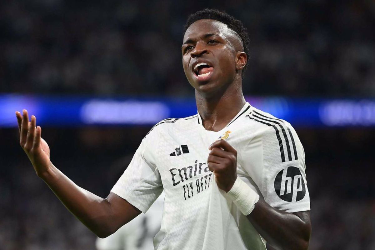 Real Madrid : le montant démentiel annoncé à l'Arabie Saoudite pour Vinícius Jr