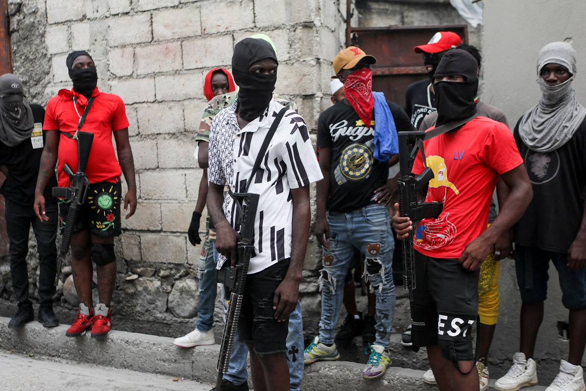 gang armé commission droits