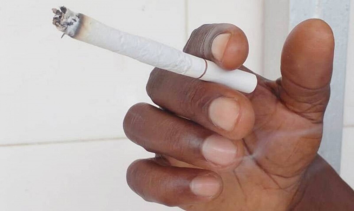 Burkina Faso : voici ce que vous risquez si vous fumez dans les lieux publics, Ibrahim Traoré prend une décision radicale
