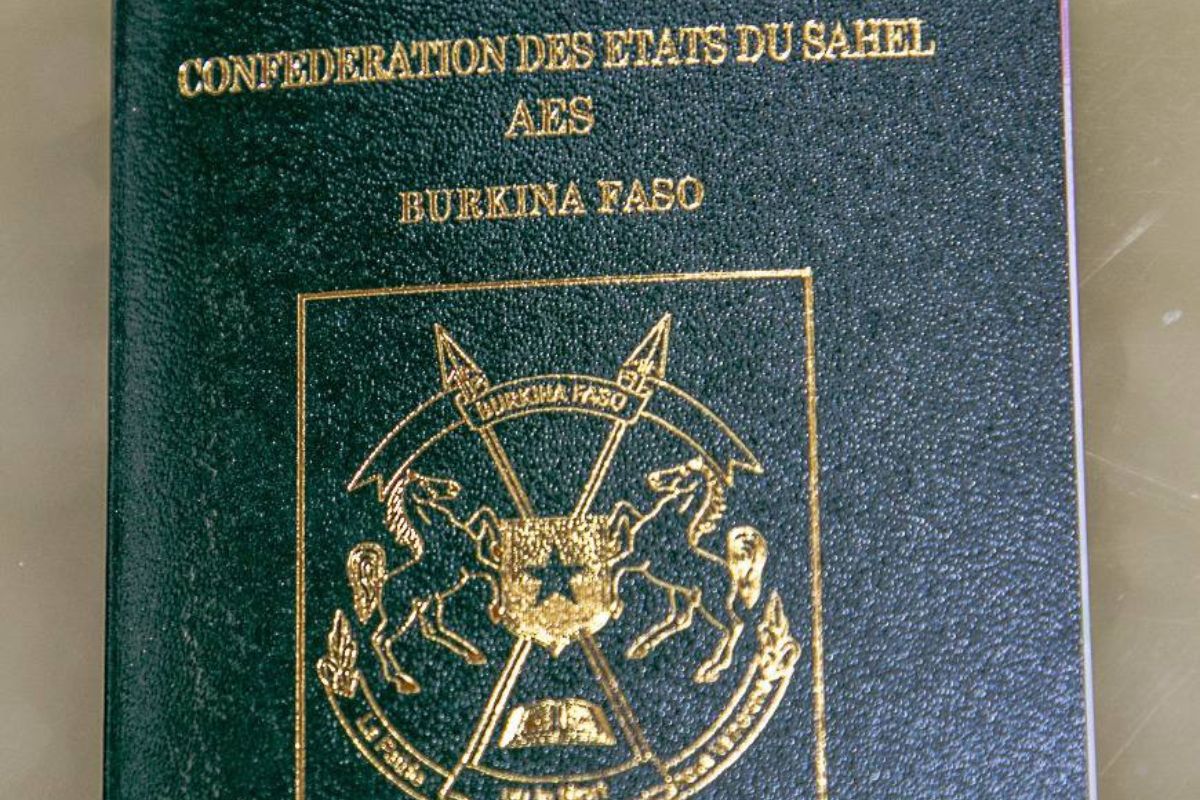 AES : les nouveaux passeports du Niger et du Burkina Faso en attente de..., le Mali a déjà pris les devants
