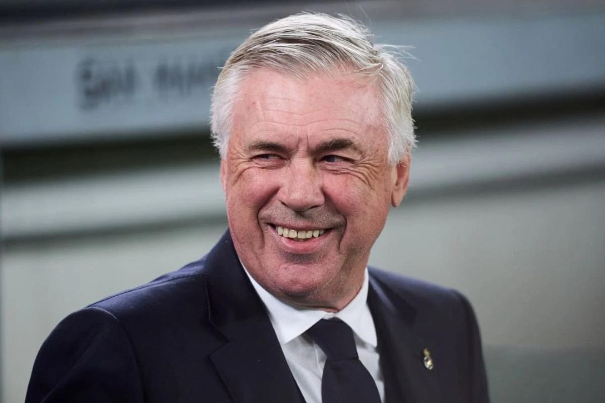 Real Madrid Mbappé et Ancelotti jubilent après le succès contre Valladolid en Liga !
