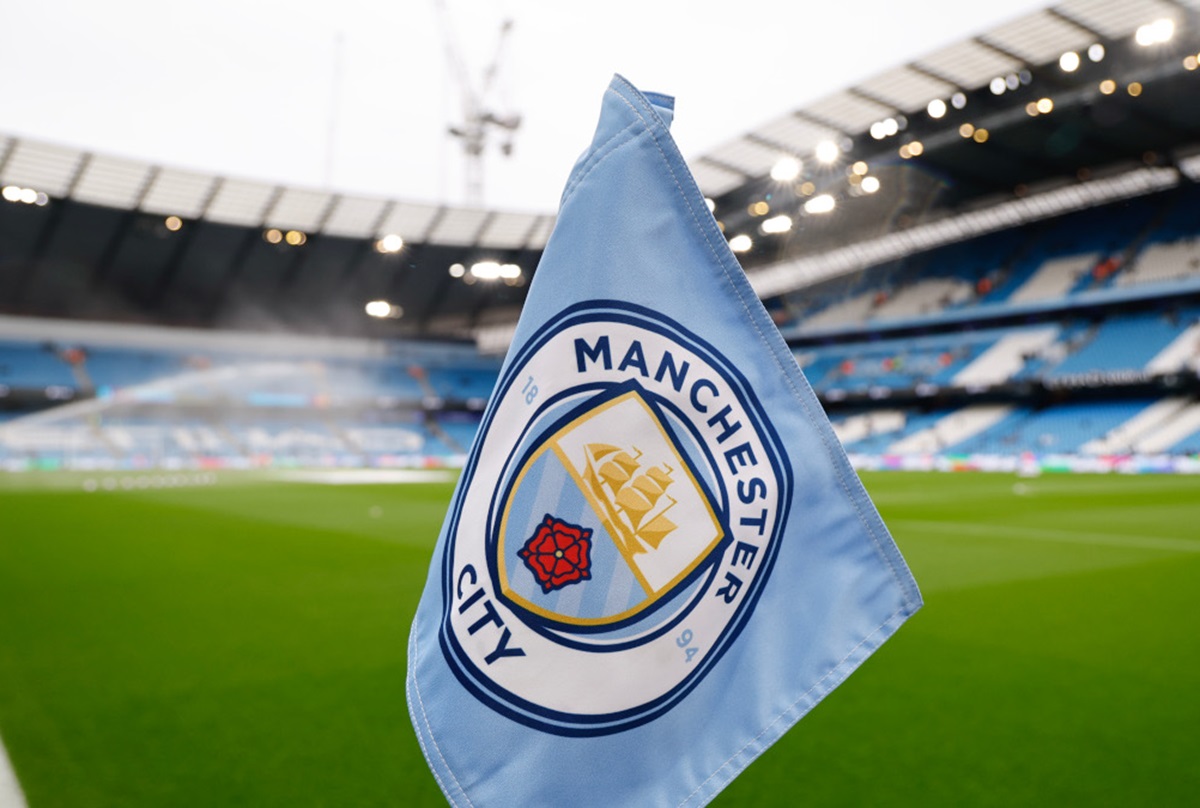 Mercato : Manchester City renforce son secteur défensif avec l'arrivée de l'international anglais...