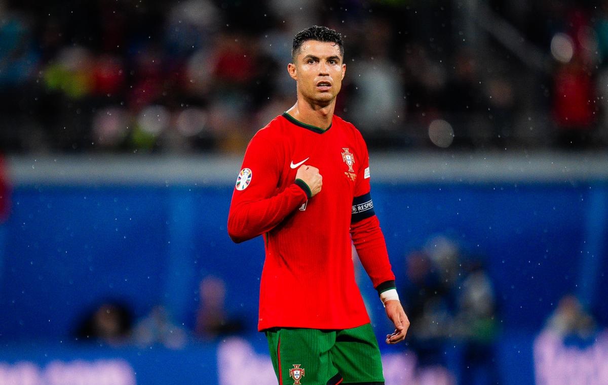 Après avoir humilié le FC Barcelone et énervé Lamine Yamal, ce prodige rejoint Cristiano Ronaldo