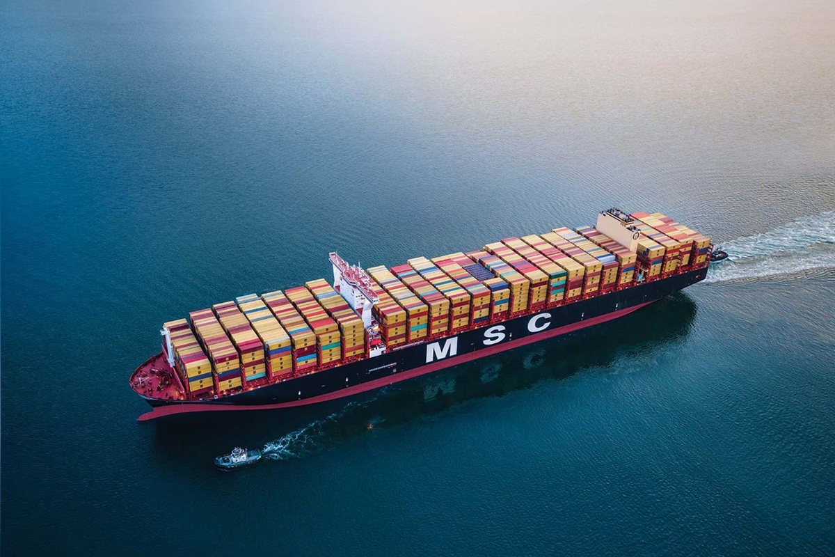 navires porte-conteneurs Ça se précise ! Le plus grand navire jamais accueilli bientôt au port d’Abidjan