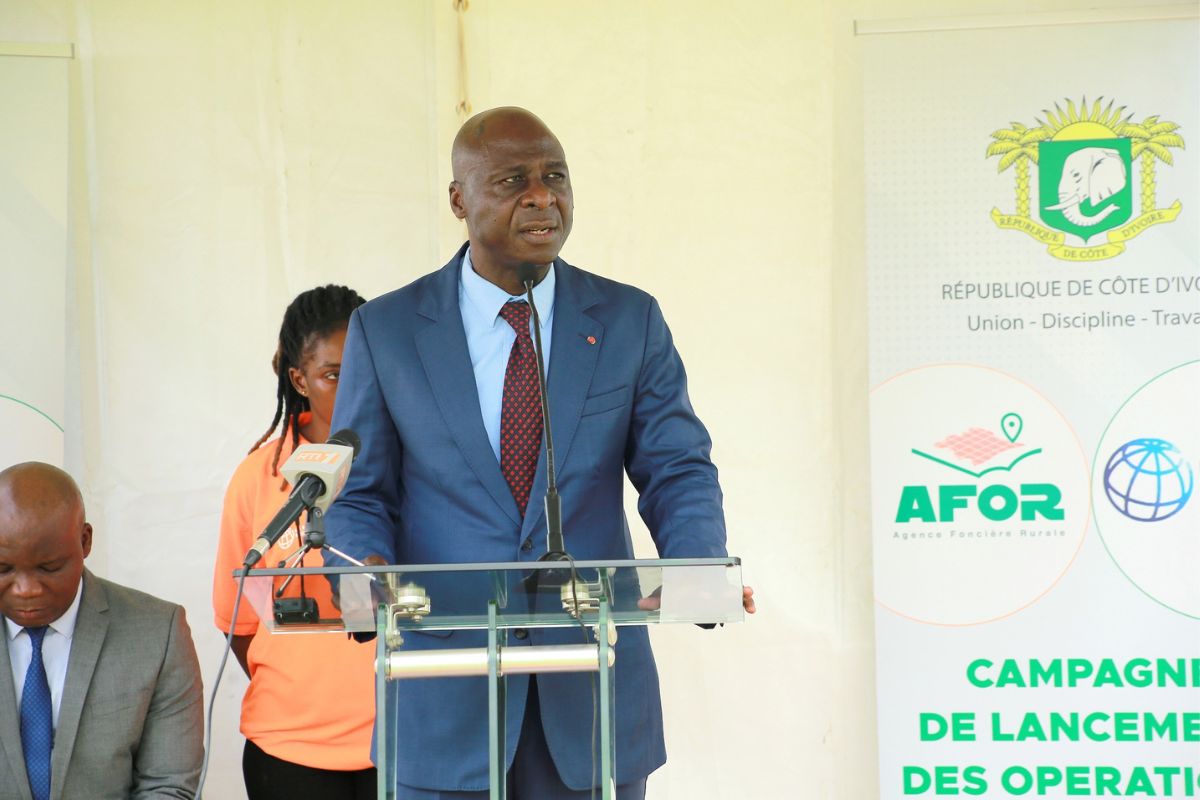 Côte d’Ivoire : l’AFOR lance le recrutement de 1884 jeunes pour des opérations de terrain