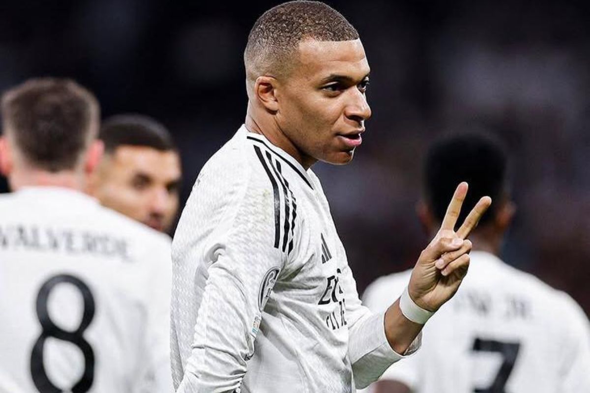 Ronaldinho révèle pourquoi Kylian Mbappé devrait gagner le Ballon d’Or
