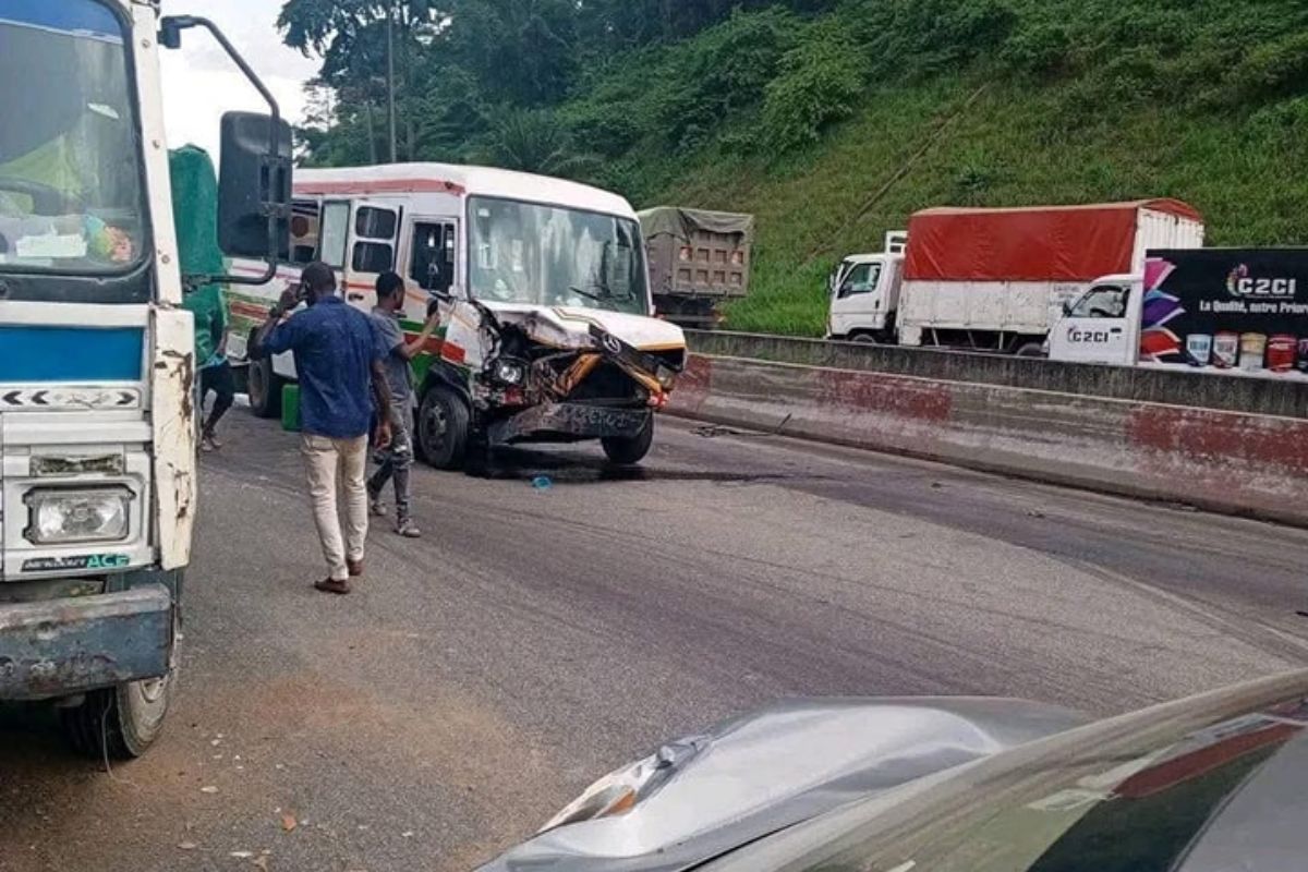Accident sur l’axe Yopougon-Adjamé : le ministère des Transports réagit
