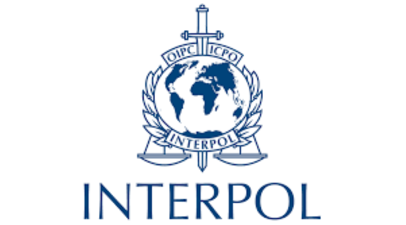 Interpol ministre justice