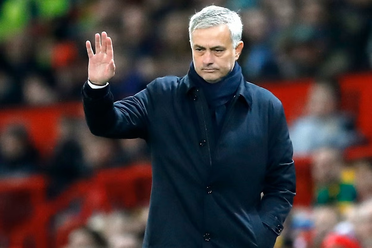 Real Madrid : José Mourinho lance sa révolution, mais son premier chantier n'est pas celui que l'on croit