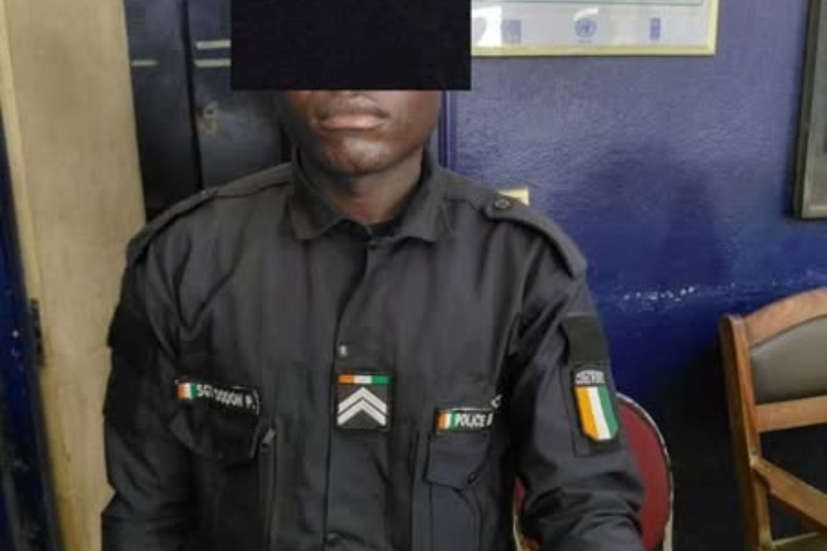 Côte d’Ivoire : interpellation d’un faux policier