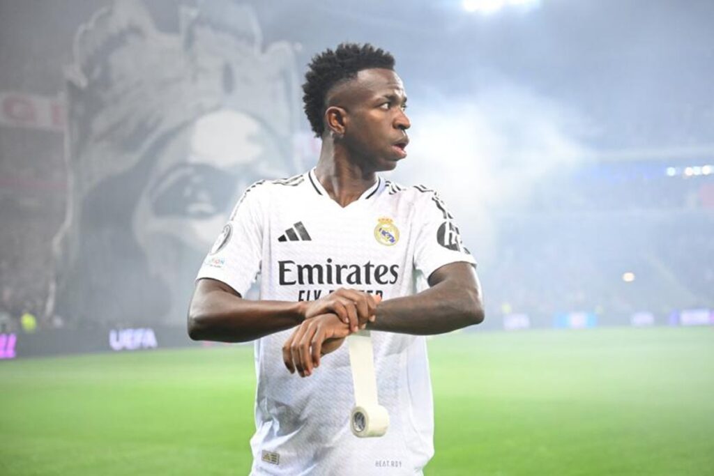 Real Madrid : le club publie un communiqué sur Vinicius Junior, son avenir toujours incertain