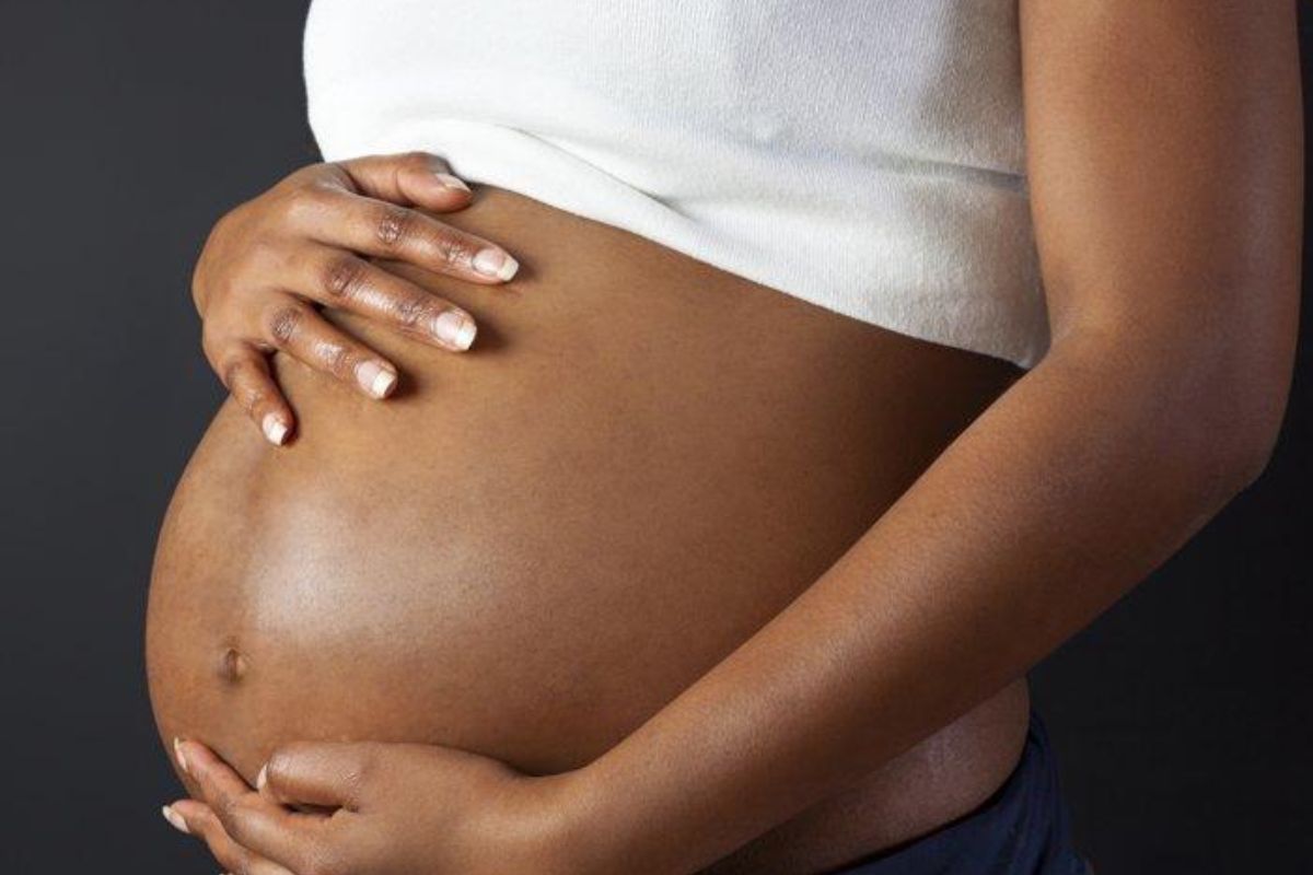 ‎Grossesse RDC Côte d'Ivoire : plus de 3/4 des enseignantes enceintes dans cette ville