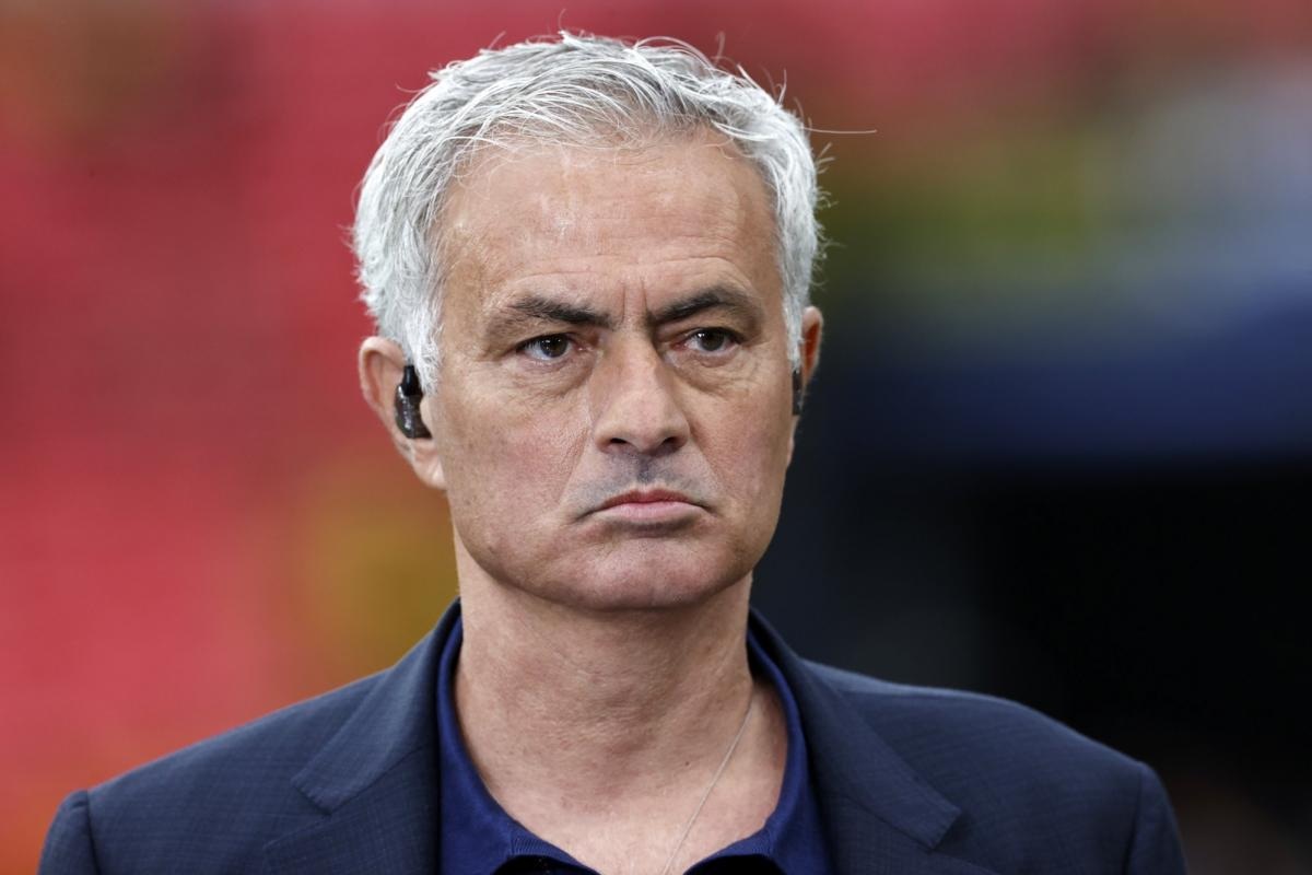 José Mourinho au cœur d'une grosse polémique, il s’en prend à Vinícius et...