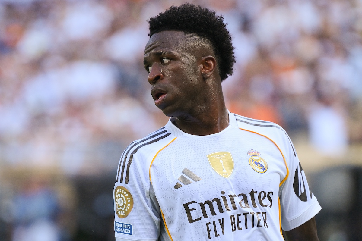 Real Madrid : Vinicius a-t-il fait exprès de prendre un carton jaune pour être suspendu ?