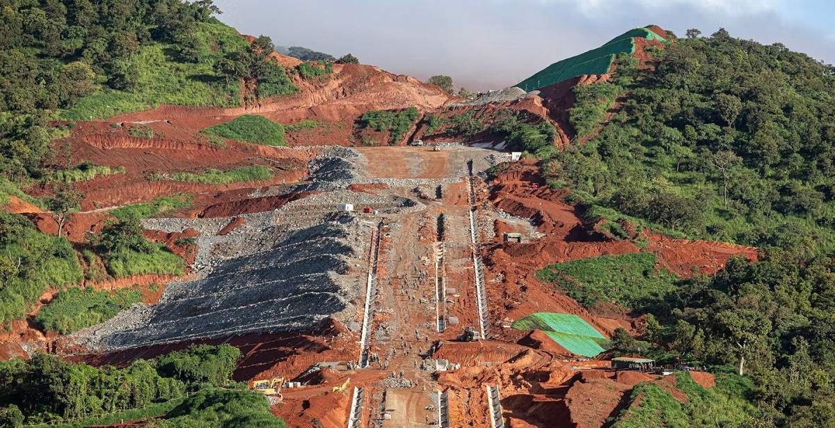 Guinée : lancement de l’exploitation du gigantesque site minier de Simandou