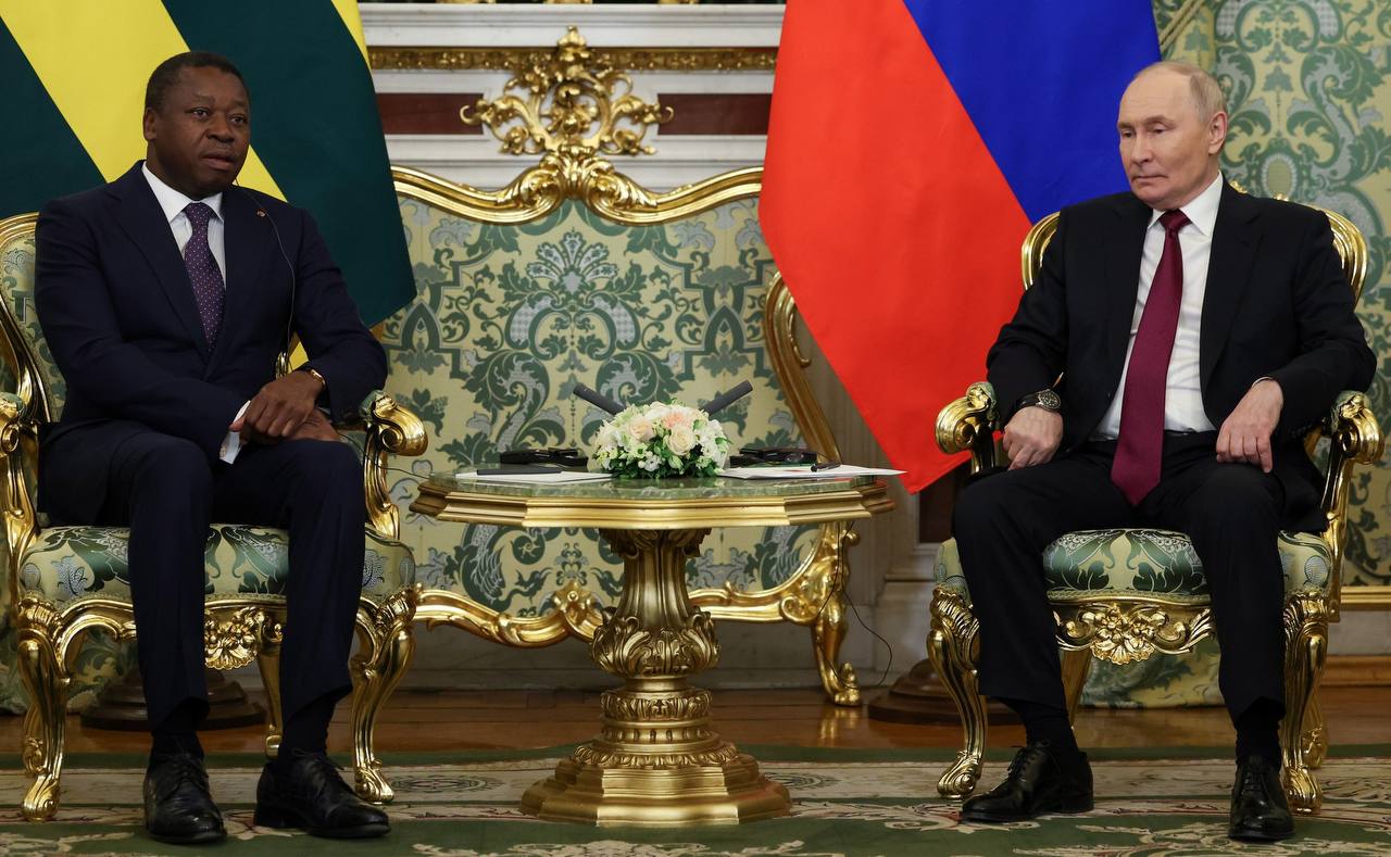 Togo - Russie Faure Gnassingbé et Vladimir Poutine parlent du terrorisme et de l'éducation