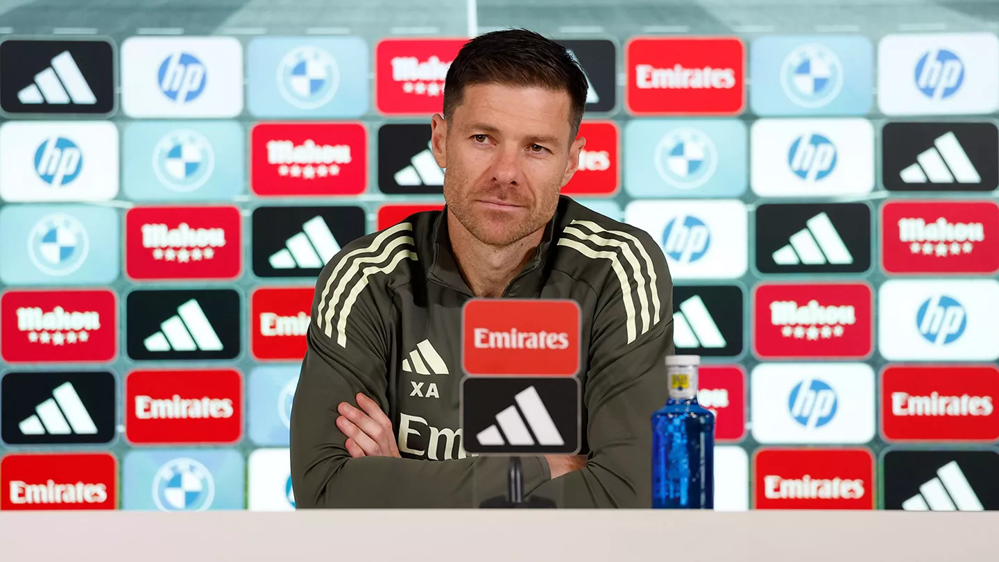 Xabi Alonso : "C’est Vinicius qui a demandé à sortir parce que..."